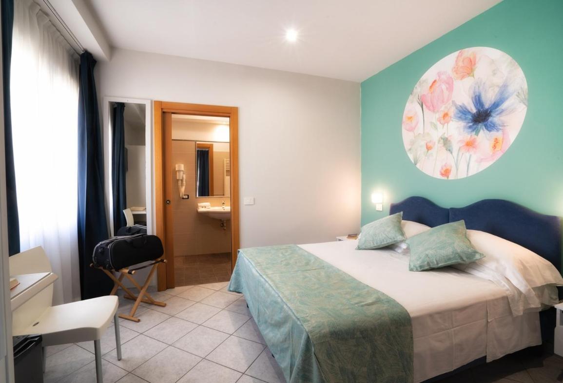Hotel Sirio Λίντο ντι Καμαϊόρε Εξωτερικό φωτογραφία