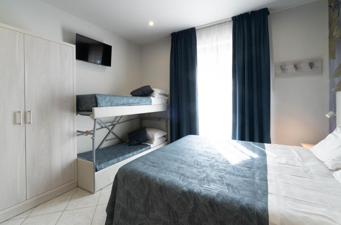 Hotel Sirio Λίντο ντι Καμαϊόρε Εξωτερικό φωτογραφία