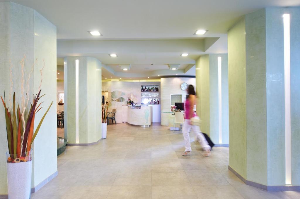 Hotel Sirio Λίντο ντι Καμαϊόρε Εξωτερικό φωτογραφία
