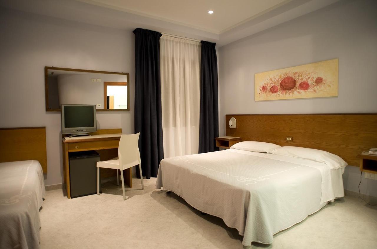Hotel Sirio Λίντο ντι Καμαϊόρε Δωμάτιο φωτογραφία